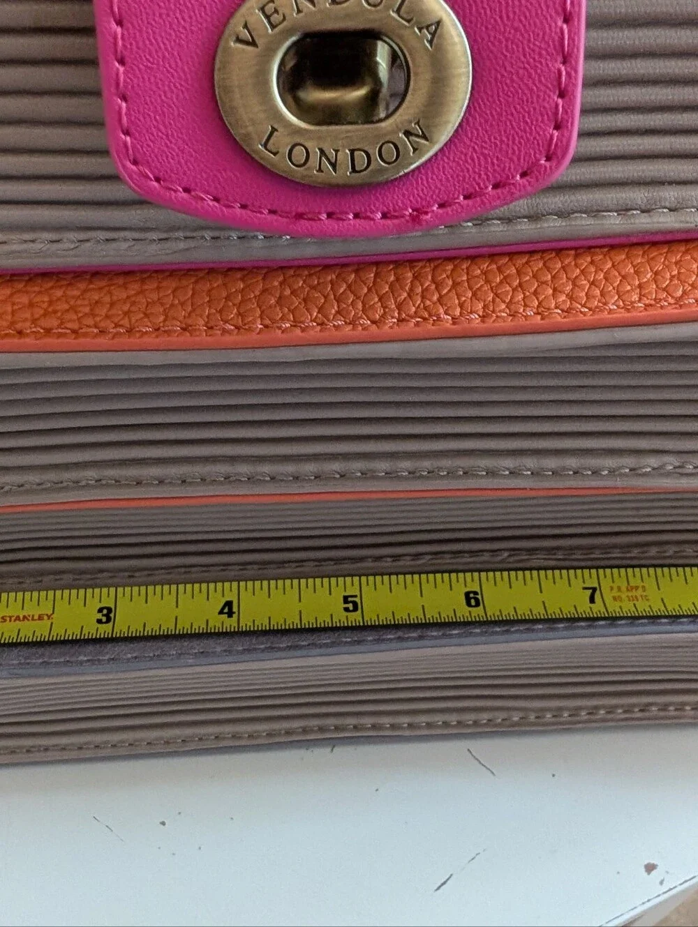 Vendula London Voyage Travel Book Stack Bag NWT
